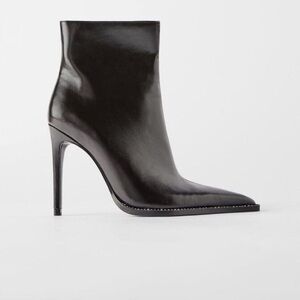 Zara Glossy Black Heeled Boots
